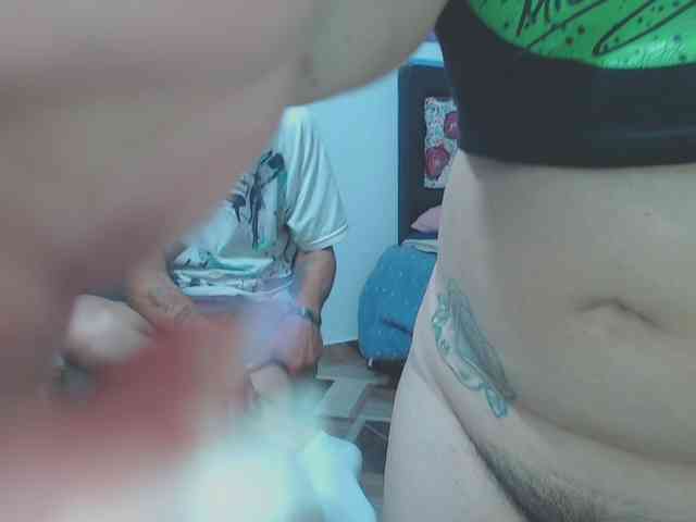 yournaughtyandsexyprince webcam