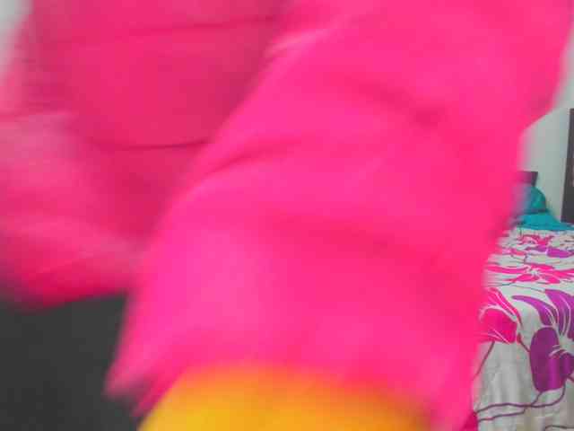 yournaughtyandsexyprince webcam