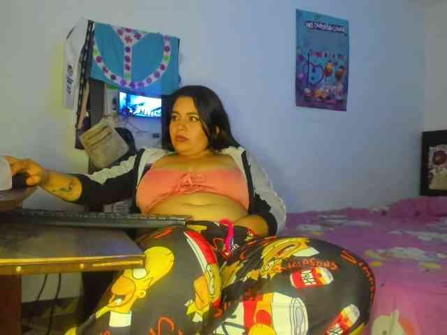 yournaughtyandsexyprince webcam