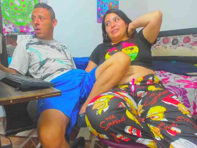 yournaughtyandsexyprince webcam