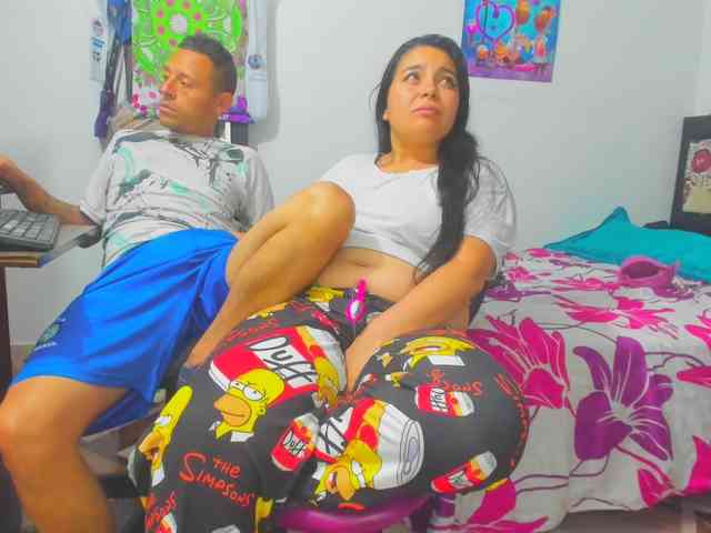 yournaughtyandsexyprince webcam