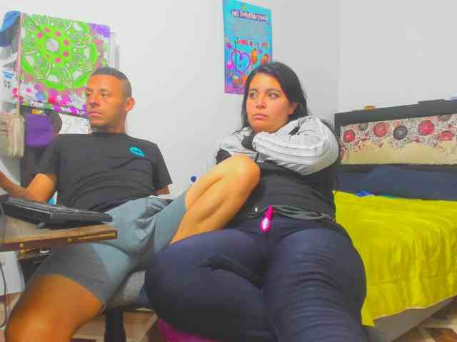 yournaughtyandsexyprince webcam
