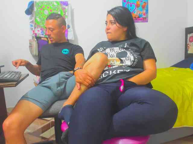 yournaughtyandsexyprince webcam