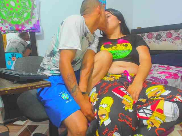 yournaughtyandsexyprince webcam