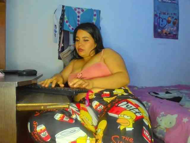 yournaughtyandsexyprince webcam