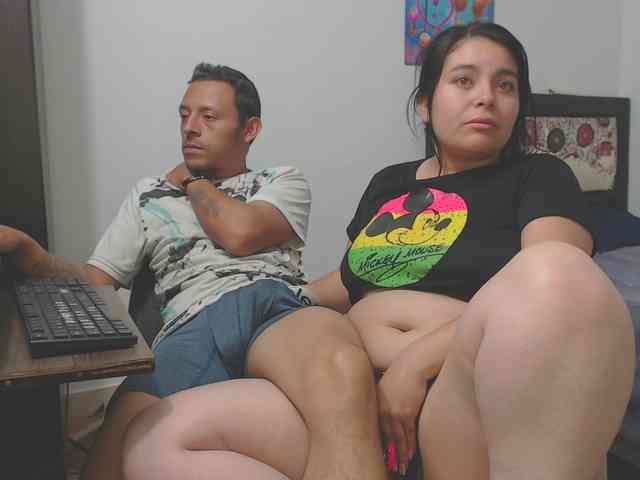 yournaughtyandsexyprince webcam