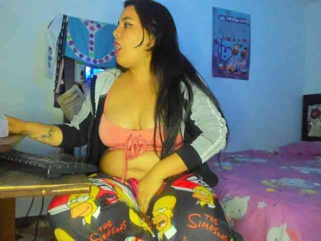 yournaughtyandsexyprince webcam