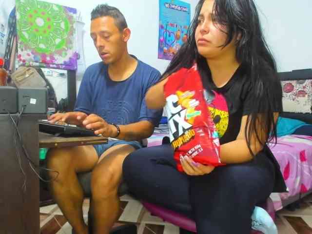 yournaughtyandsexyprince webcam