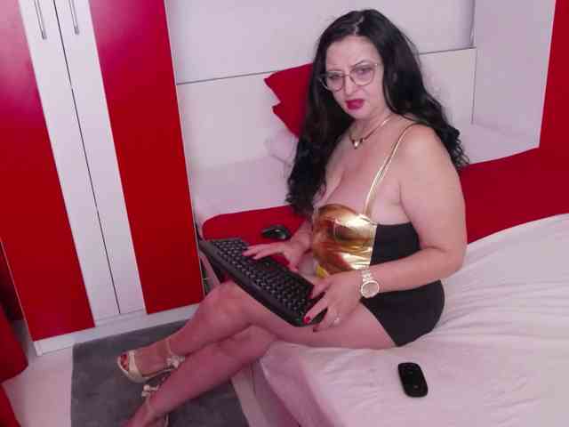MelynnaBrown webcam