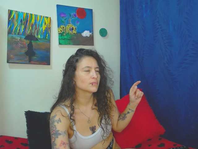 Preview of leyla-hot