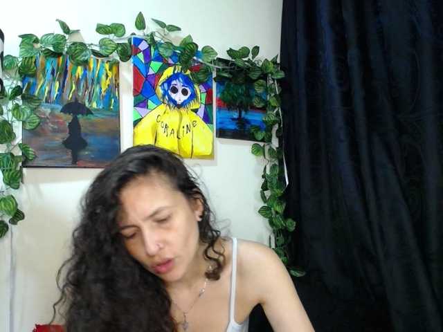 Preview of leyla-hot