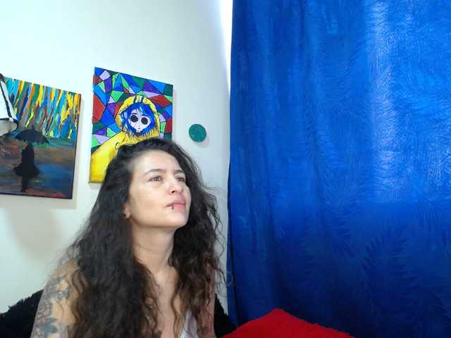 Preview of leyla-hot