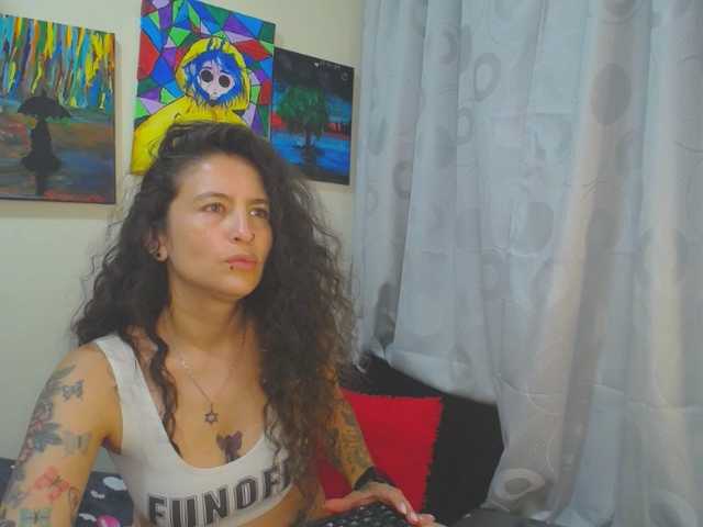 Preview of leyla-hot