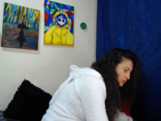 leyla-hot webcam