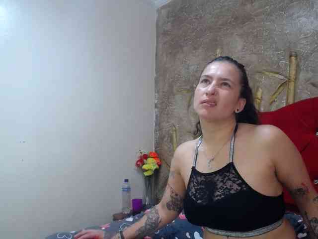 private live sex Leyla-hot