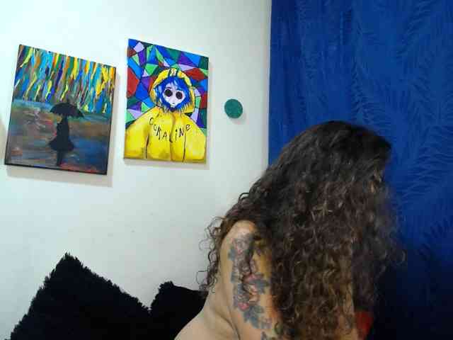 leyla-hot webcam