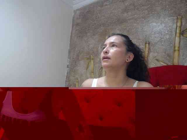 leyla-hot webcam