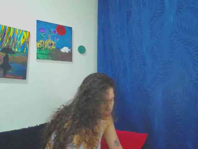 leyla-hot webcam