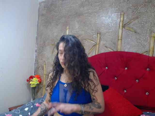 leyla-hot webcam