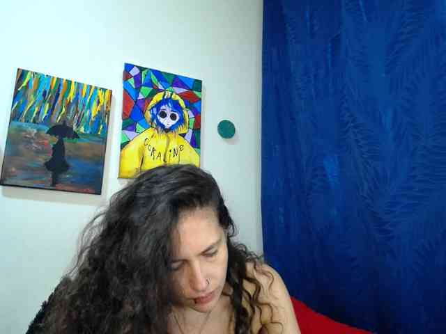 leyla-hot webcam
