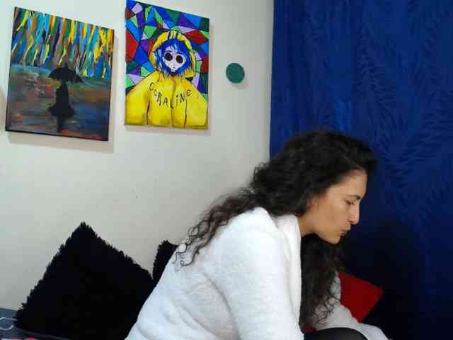 leyla-hot webcam