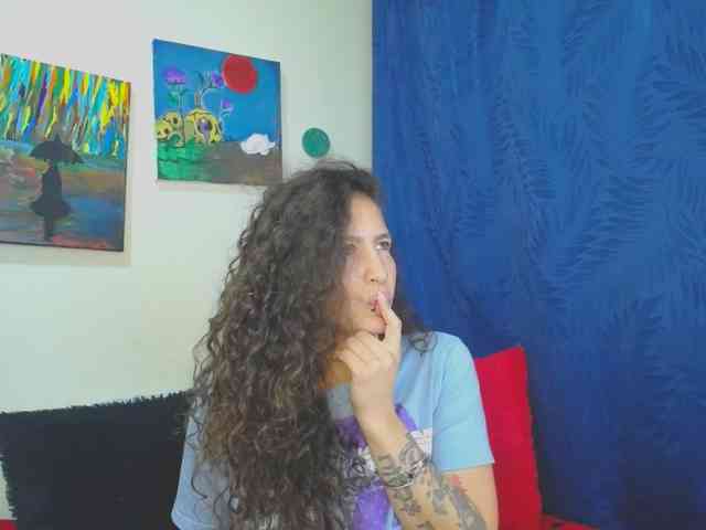 leyla-hot webcam