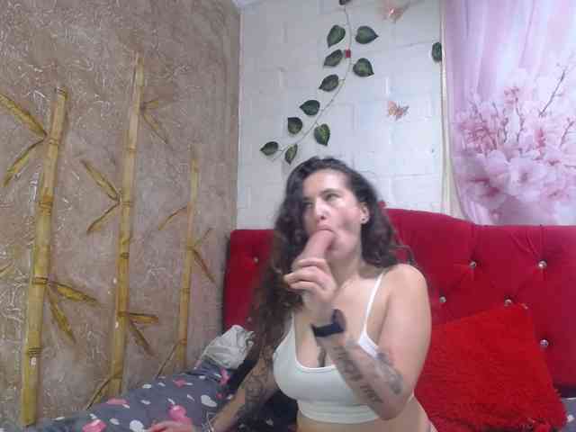 leyla-hot webcam