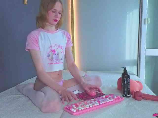 queeerwitch Live Webcam on BongaCams