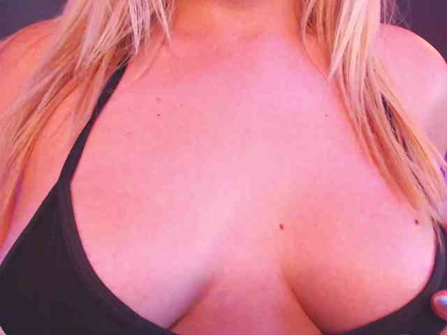 CrystalWoods94 CrystalWoods94