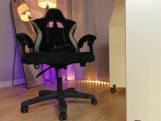 Anna-Darkness Porn Show