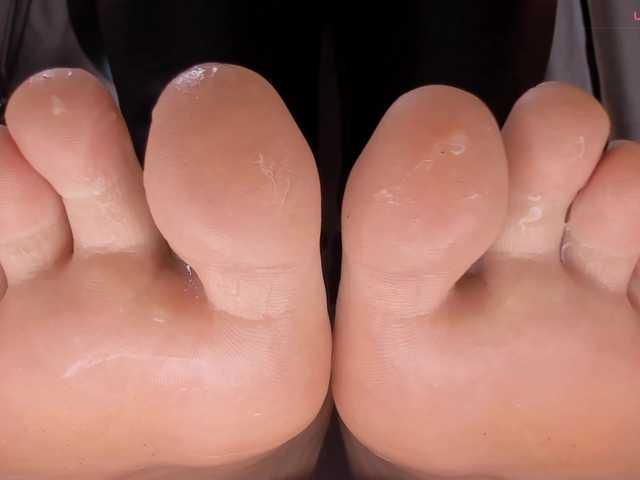 AnnaOreo's BongaCams show and profile