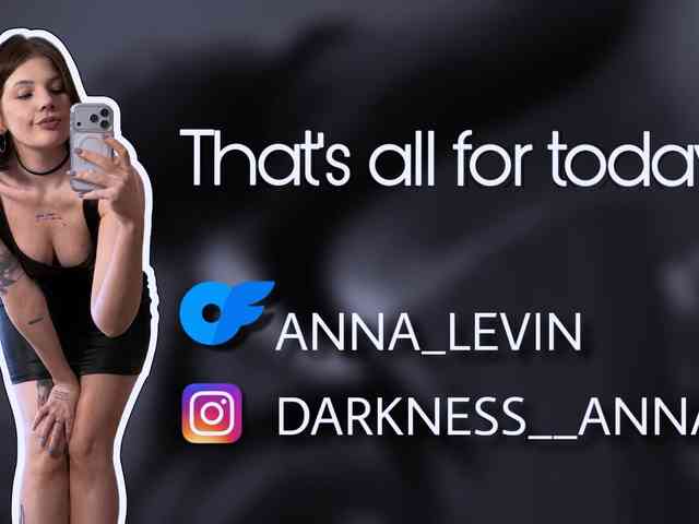 Anna-Darkness webcam