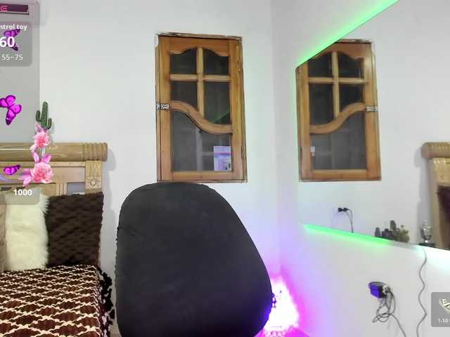 oriana-faddila's BongaCams show and profile