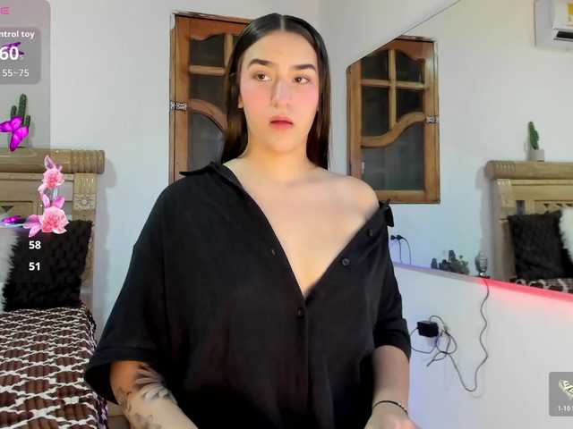 oriana-faddila's BongaCams show and profile