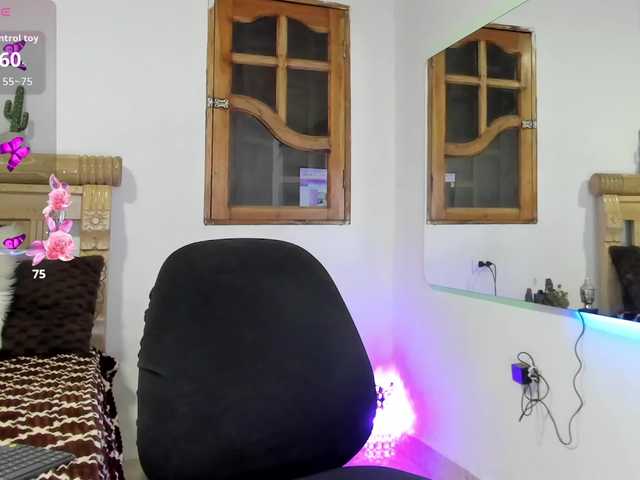 oriana-faddila's BongaCams show and profile