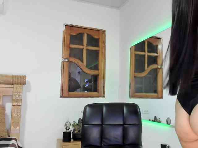 oriana-rodriguez webcam