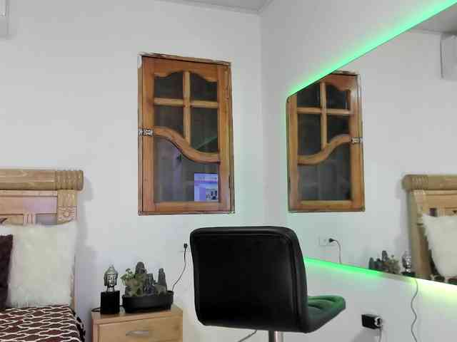 oriana-rodriguez webcam