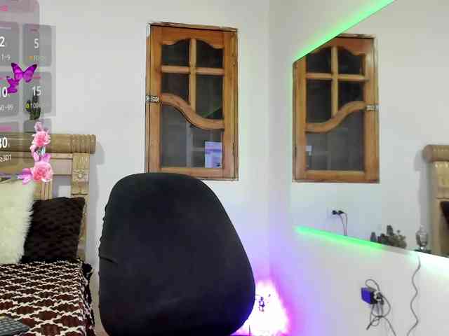 oriana-rodriguez webcam