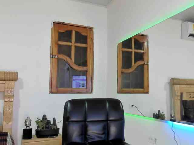 oriana-rodriguez webcam