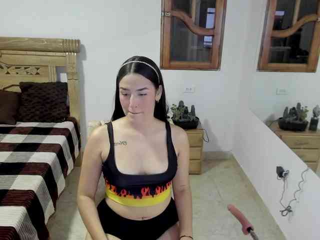 oriana-faddila oriana-faddila