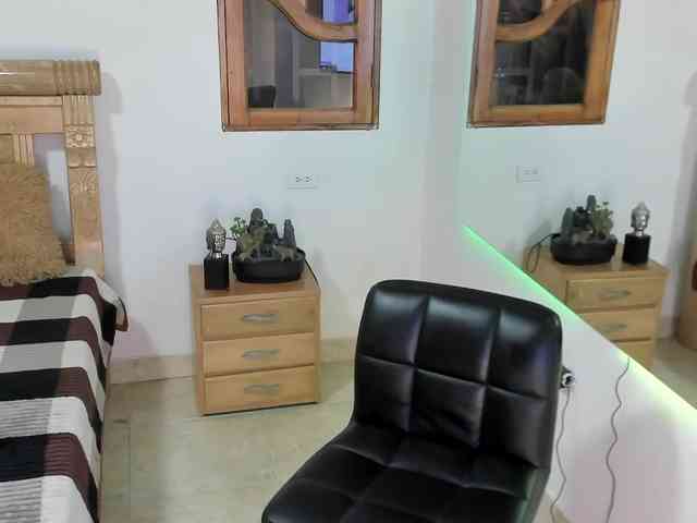 oriana-rodriguez webcam