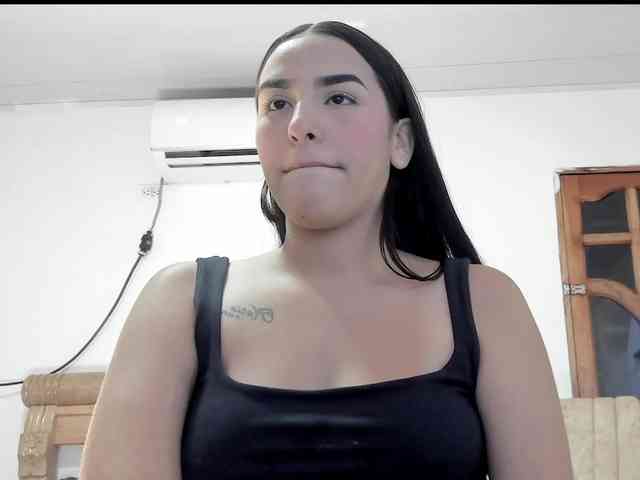 oriana-rodriguez webcam