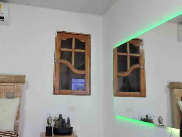 oriana-rodriguez webcam