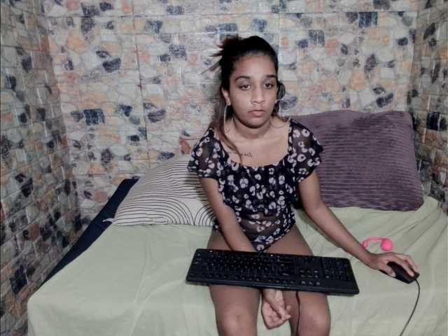 cherryindian4u's BongaCams show and profile