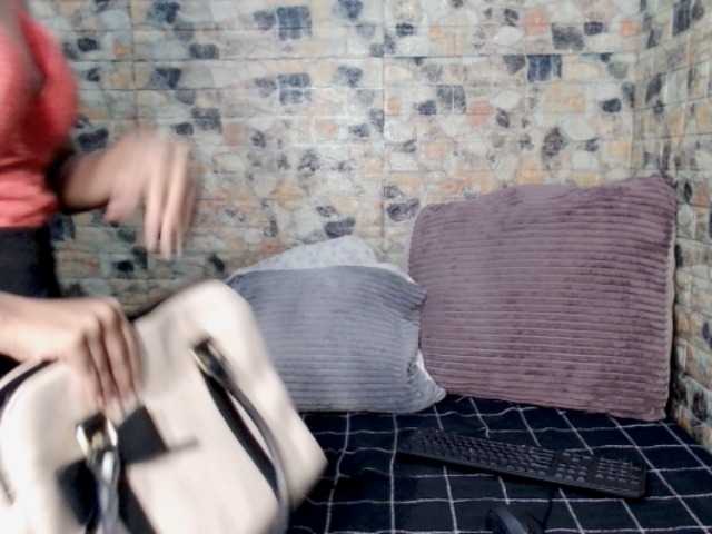 cherryindian4u from BongaCams