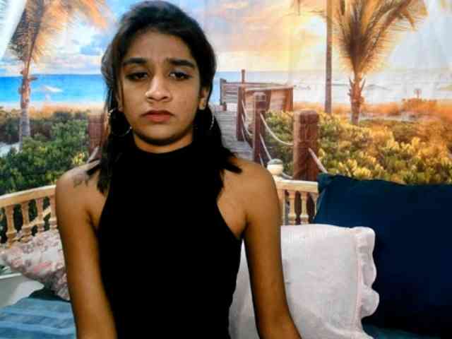 cherryindian4u webcam