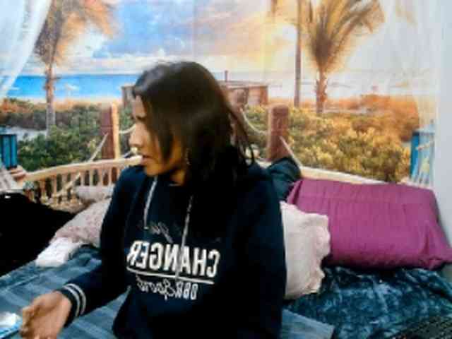 cherryindian4u webcam