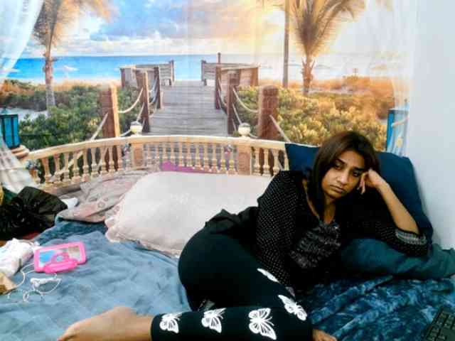 cherryindian4u webcam