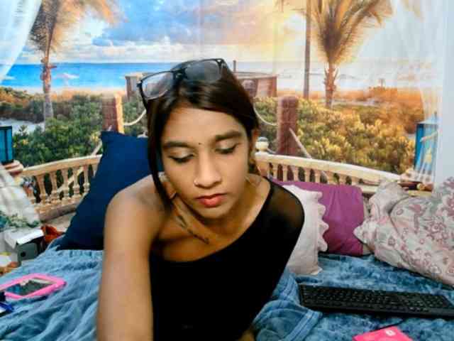 cherryindian4u webcam