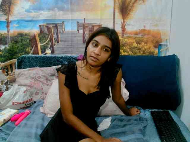 cherryindian4u webcam